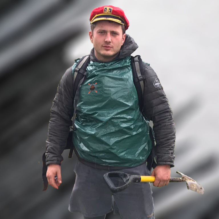 Windbreakers - Strutt